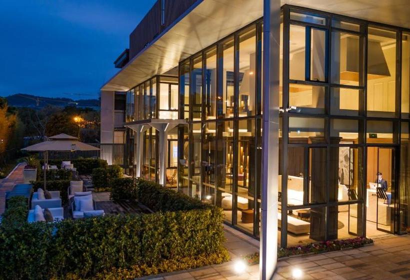 בית מלון כפרי Atour S Villa