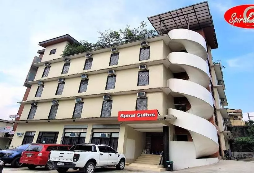 هتل Spiral Suites