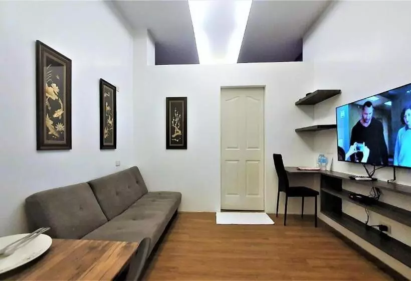 هتل Spiral Suites