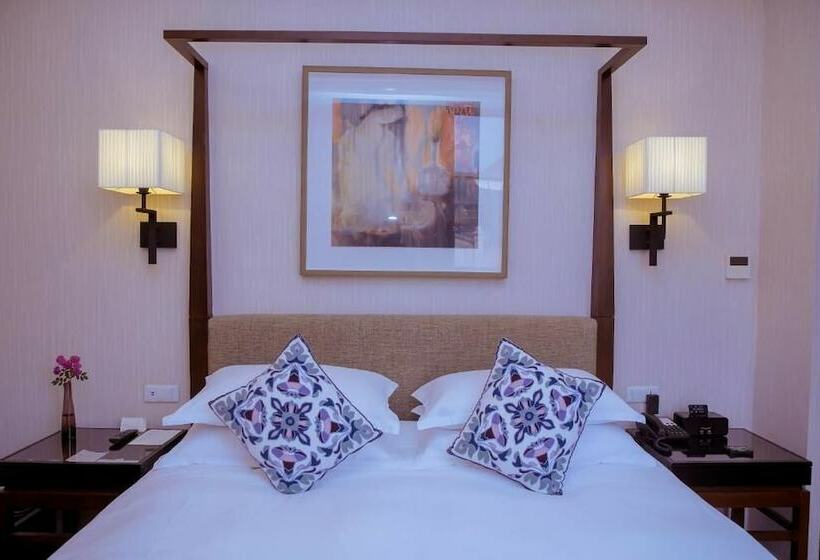 호텔 Ssaw Boutique Wuhan