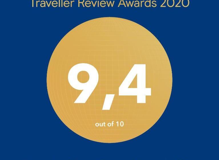 La Paloma Containers Suites