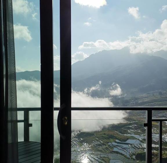 Pansiyon Beyond The Cloud