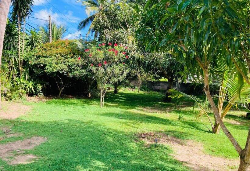 Пансион Glorious Villa