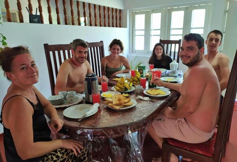 Пансион Glorious Villa