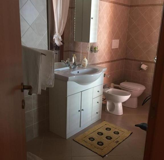 住宿加早餐  The Orange House