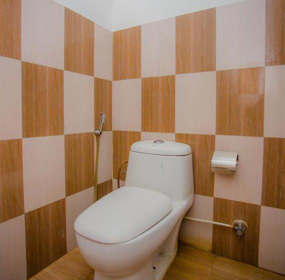 هتل Waling Fulbari Guest House