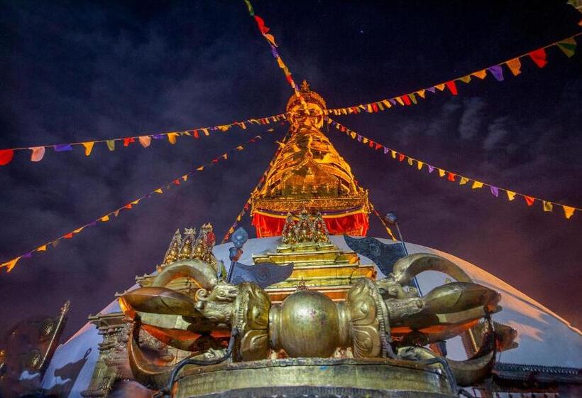 هتل Waling Fulbari Guest House