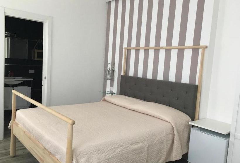 تختخواب و صبحانه Traiano Suite