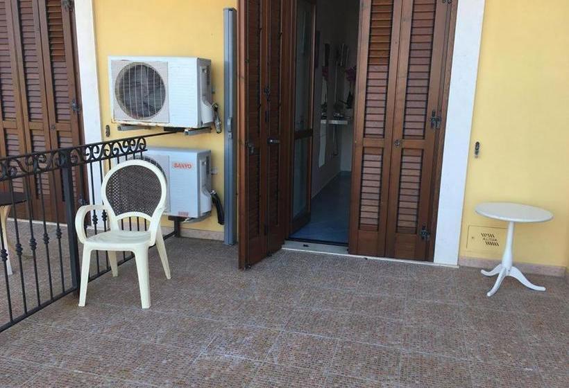 تختخواب و صبحانه Traiano Suite