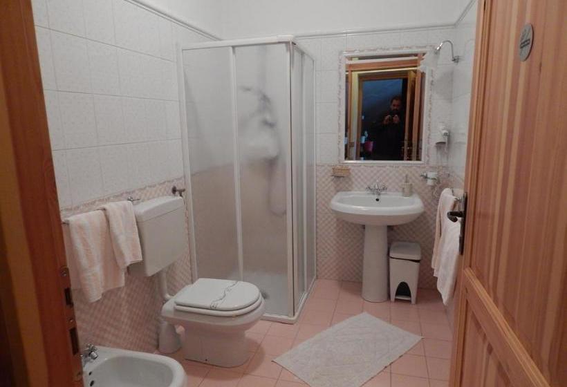 هتل Agriturismo La Selva