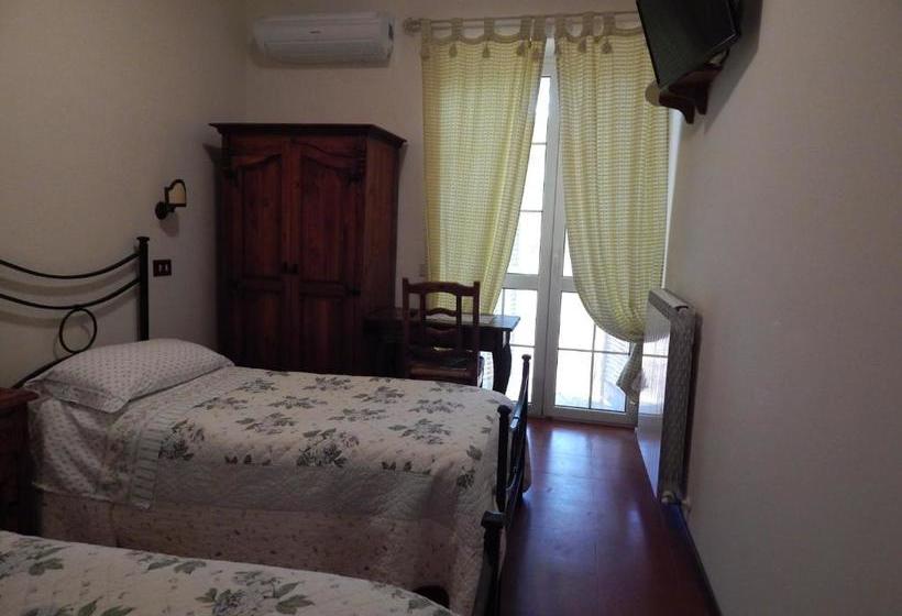 هتل Agriturismo La Selva