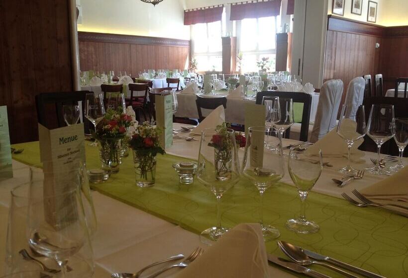 בית מלון כפרי Landgasthof Zur Tanne