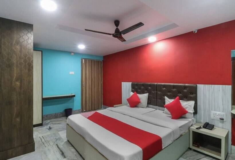 Spot On 35444 Hotel Nirmalya