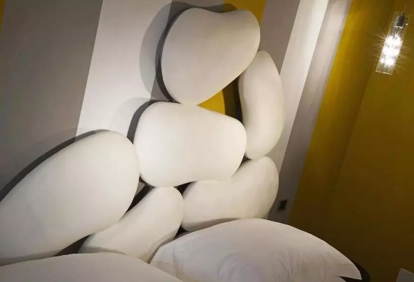 Hotelli Villa Garassino