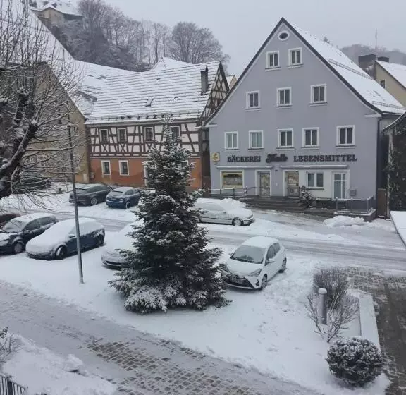 Aamiaismajoitus (B&B) Luca