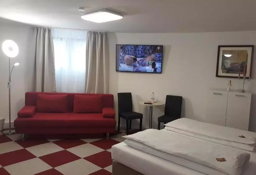 Aamiaismajoitus (B&B) Luca