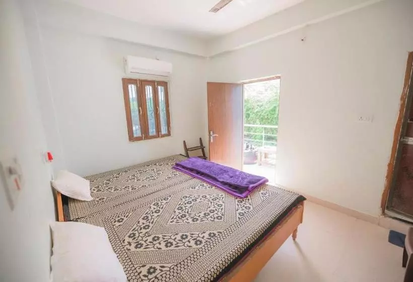 Epic Hostel