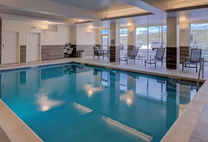 ホテル Fairfield Inn & Suites By Marriott Staunton