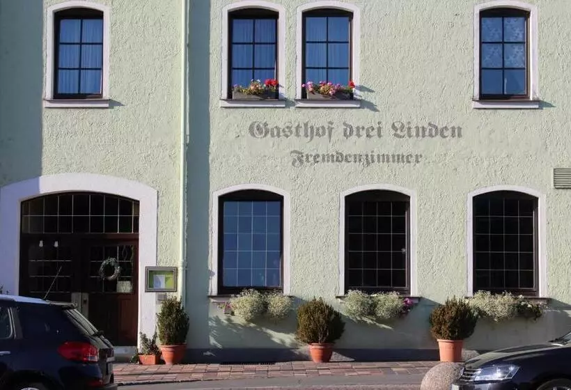 ホテル Gasthof Drei Linden