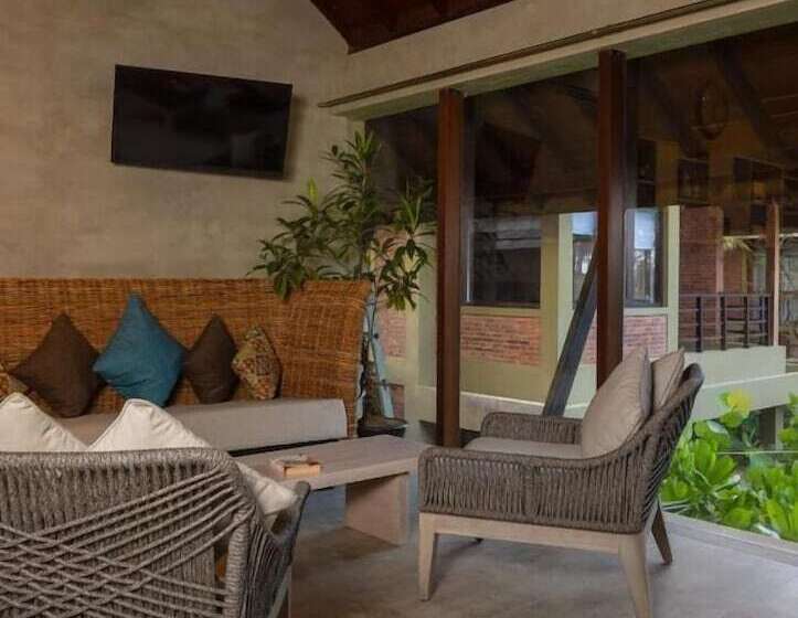 Курорт Ayana Sea