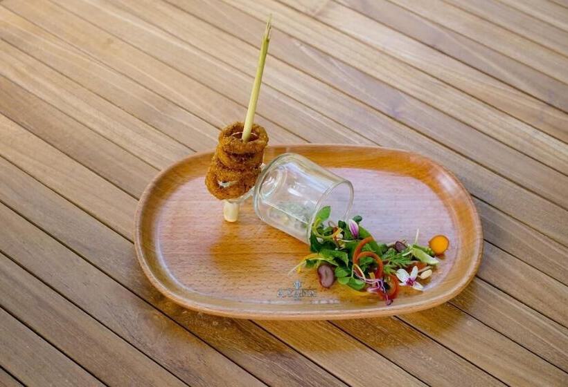 Курорт Ayana Sea