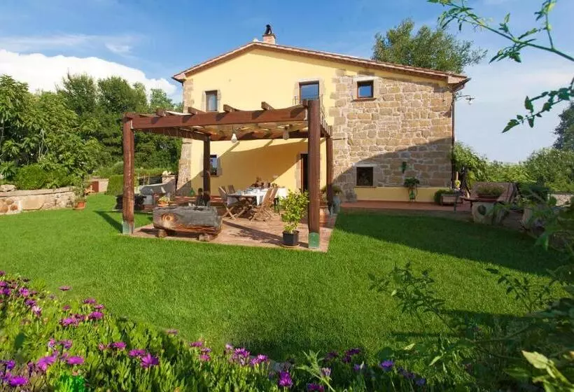 Aamiaismajoitus (B&B) Podere Ficolivo