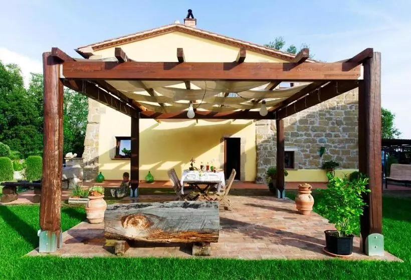 Aamiaismajoitus (B&B) Podere Ficolivo