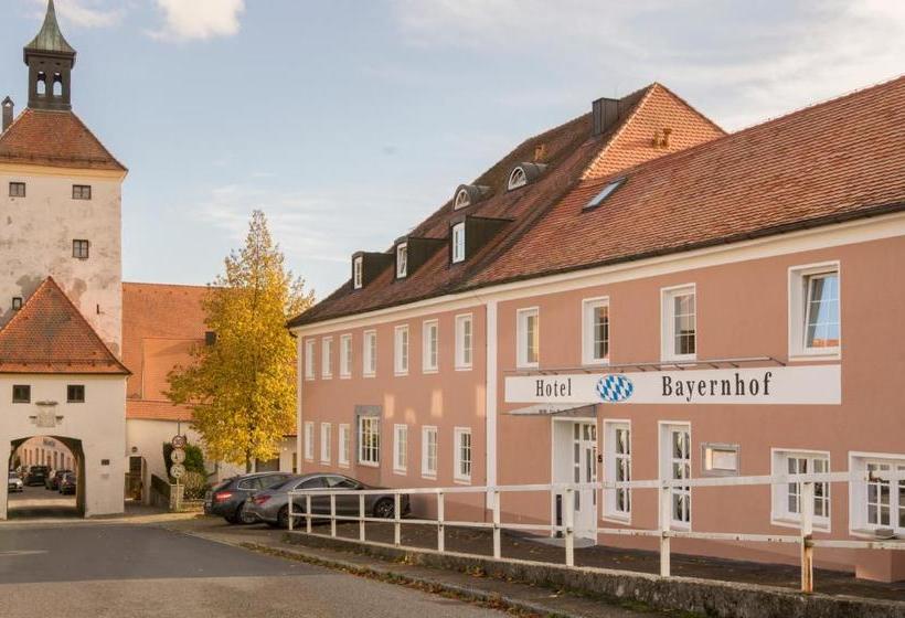 Отель Bayernhof