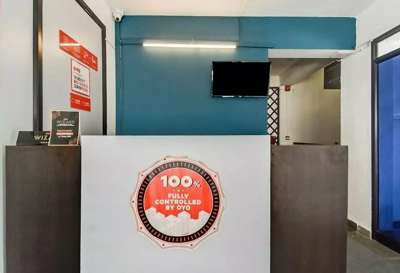 Hotelli Oyo 18452 Flagship Pritam Airport Inn