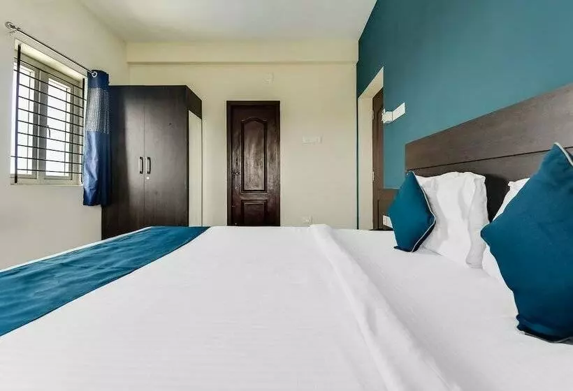Hotelli Oyo 18452 Flagship Pritam Airport Inn
