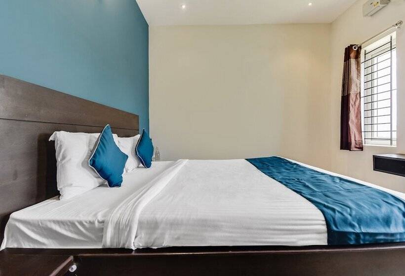 Отель Oyo 18452 Flagship Pritam Airport Inn