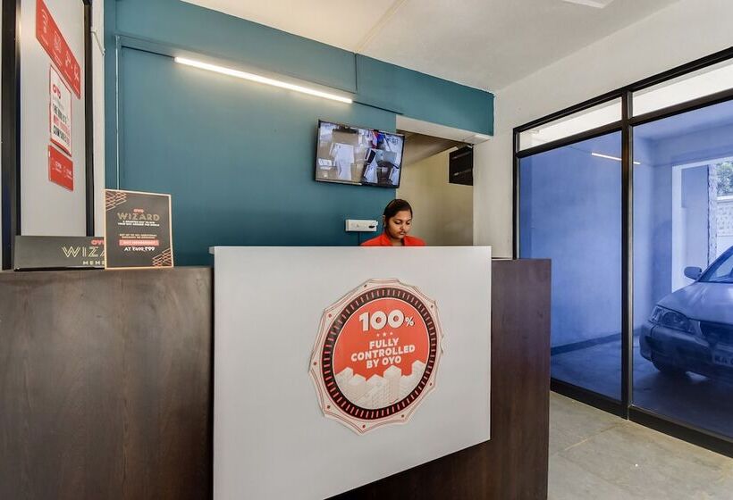 Отель Oyo 18452 Flagship Pritam Airport Inn