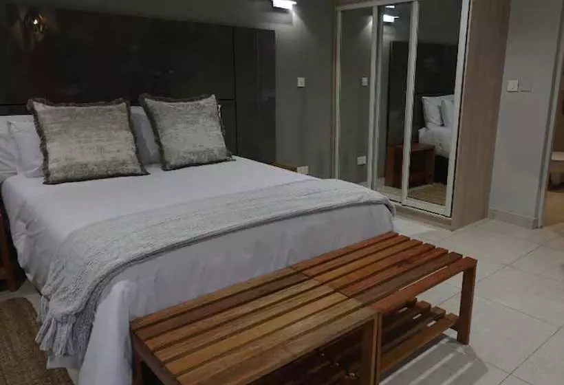 پانسیون Sandpiper Villas Chobe