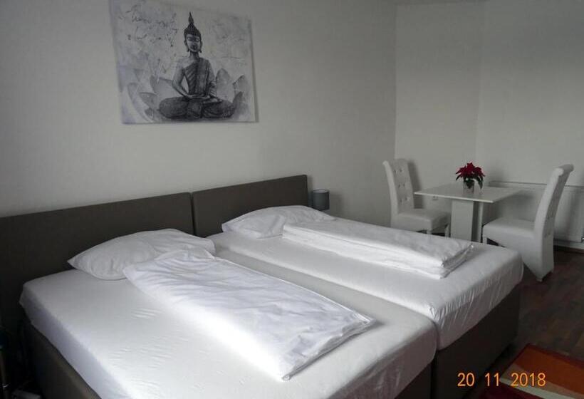 Отель Restaurant Zum Donaueck Mauthausen