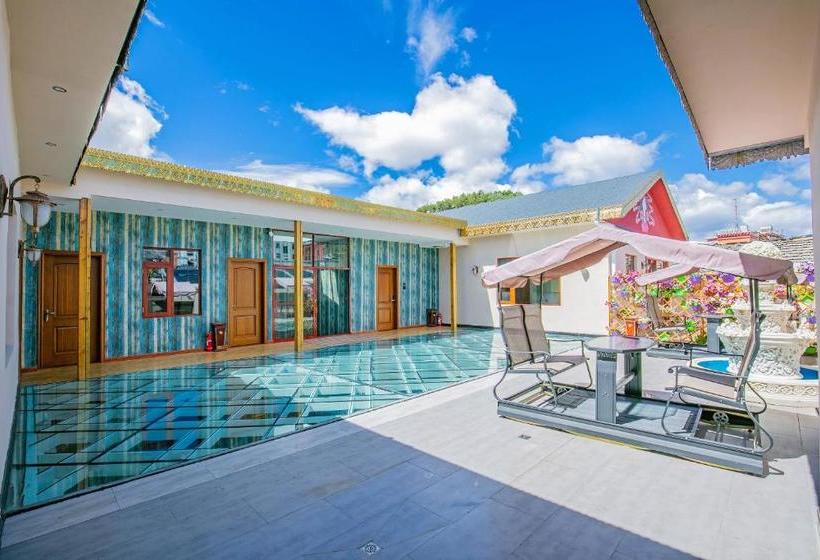 بنسيون Shangri-la Laiwang Guesthouse