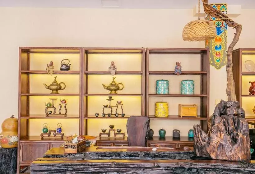 ペンション Shangri-la Laiwang Guesthouse