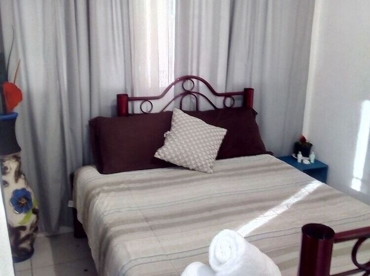 هاستل Hostal Eclipse