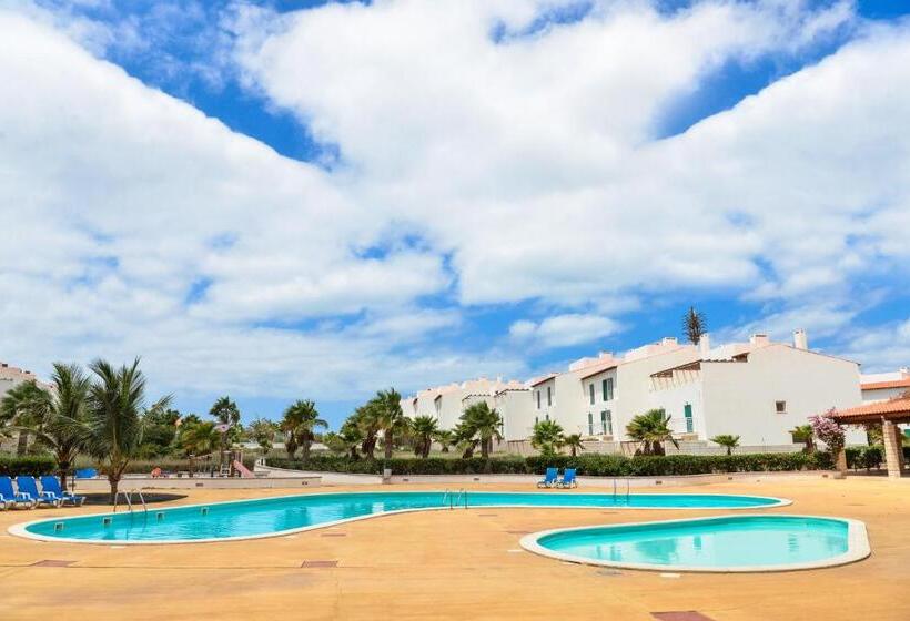 تختخواب و صبحانه Guesthouse Le Châtelain