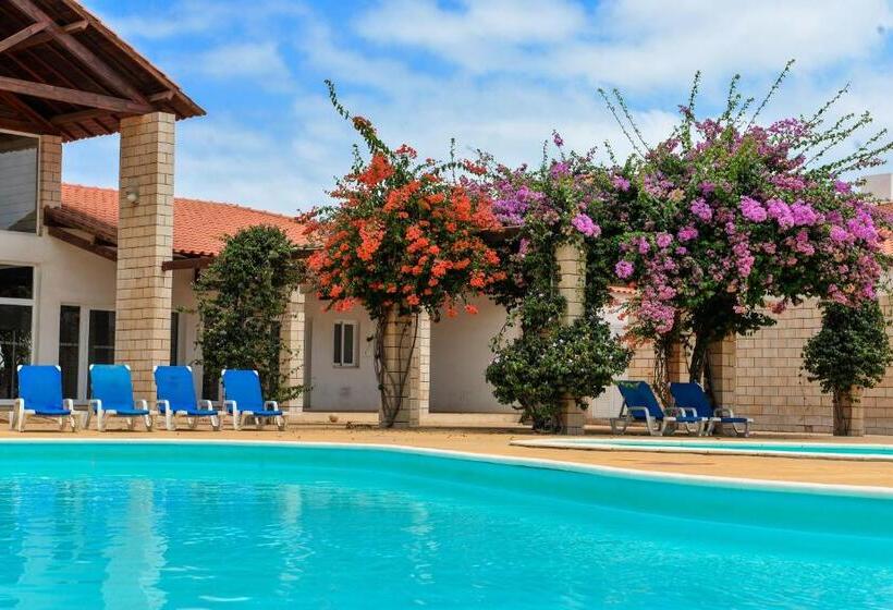 تختخواب و صبحانه Guesthouse Le Châtelain