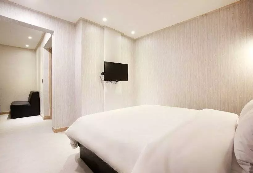 Chuncheon Hotel Eton