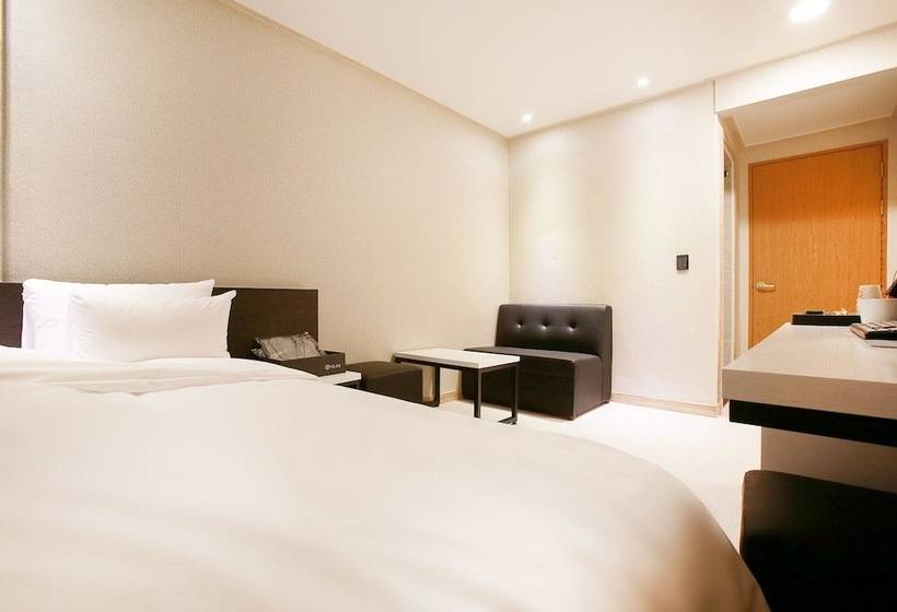 Chuncheon Hotel Eton