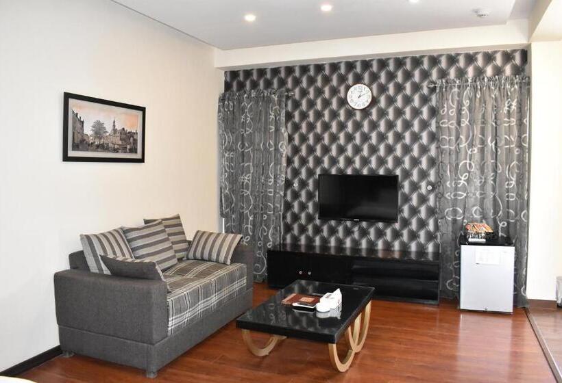 هتل Safari Club 1