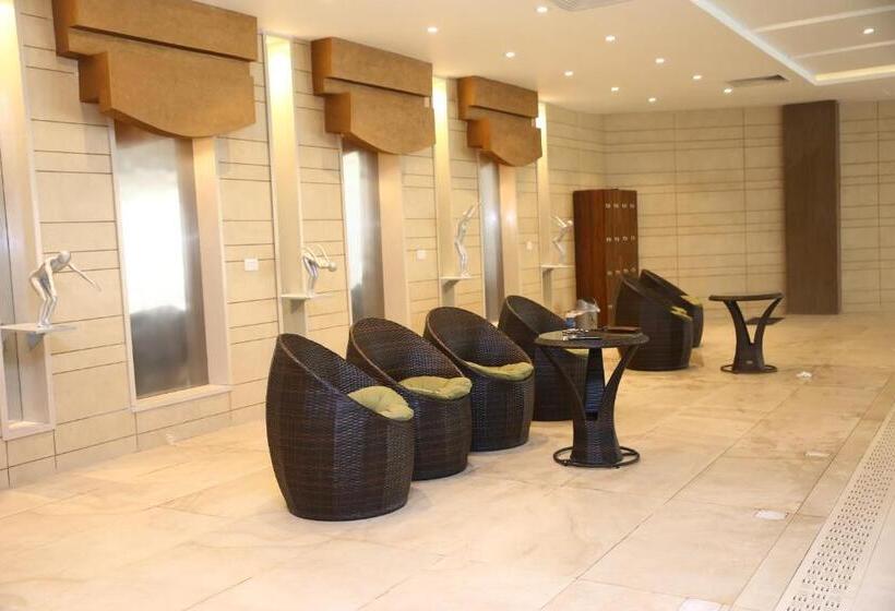 هتل Safari Club 1