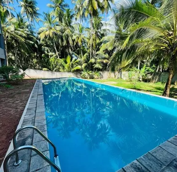 پانسیون Sea Beach Inn