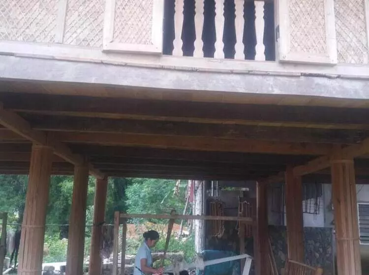 هتل Mai Chau Xanh Bungalow