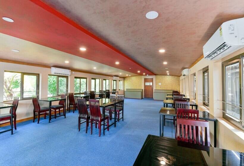 فندق Oyo 16838 Big B Houseboat 10 Bhk