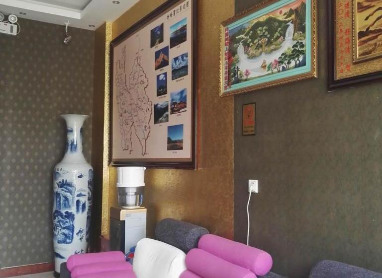 Pensão Shangri La Ziyouxing Guesthouse