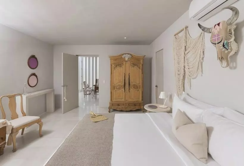 هتل Boutique Casa Lulu