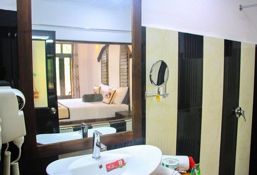 בית מלון כפרי Palmyra Nature Resort Sigiriya