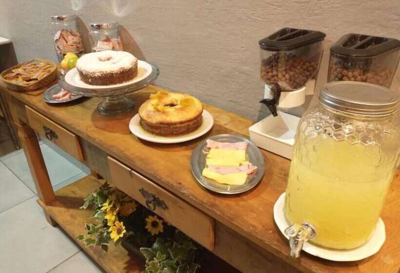 Pensão Pousada Camelias